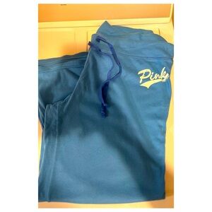 Lightweight PINK Capri lounge pants. Size large.